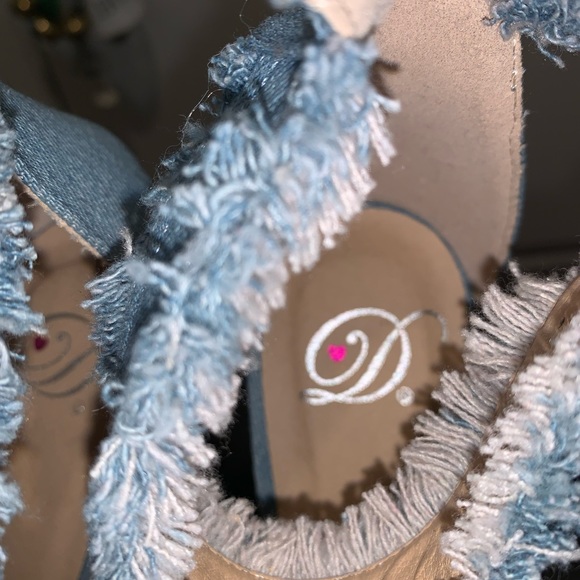 D shoe heel jean size 8.5 - Picture 4 of 7